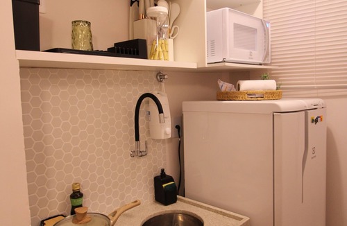 Centro Apartment | Refúgio Afeto, in the heart of Rio de Janeiro - a complete and charming apartment.