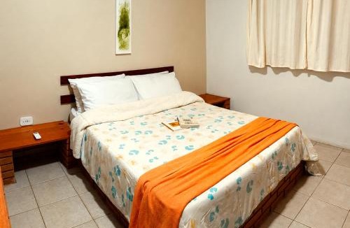 Lazaro Hotel | Refugio e Fortaleza