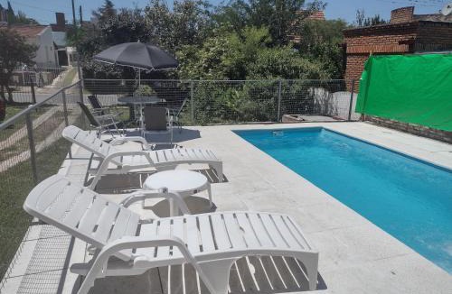 Villa Carlos Paz House | Refugio Serrano Carlos Paz parque y pileta privada