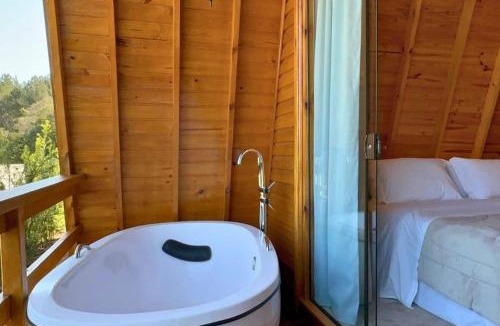 Picada Cafe Ski Chalet | RELAX - Refúgio na serra gaúcha Banheira