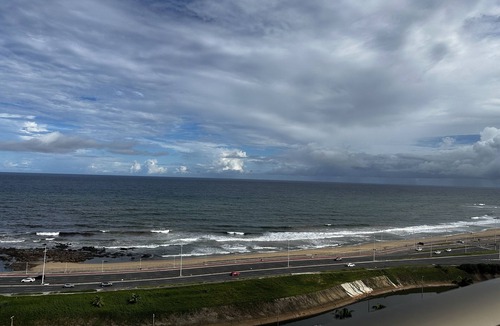 Costa Azul Apartment | Relaxe com uma Vista mar Incrível de Salvador