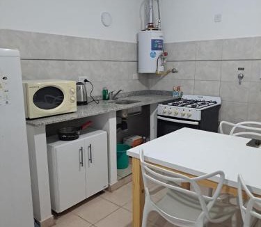 Villa Maria Apartment | Remedios de Escalada suite 2 pb