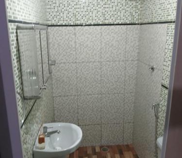 Macapa House | Repousar 3 quartos, 3 Banheiros, sala cozinha