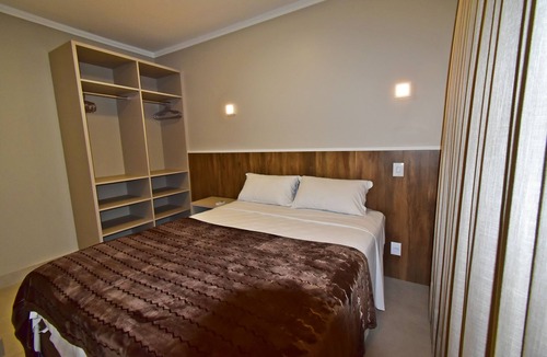 Centro House | Residencial Casa Flora - 201