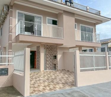 Barra da Lagoa House | Residencial Taurino