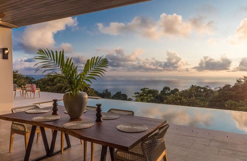 Dominical House | Resol Luxury Oceanview Villa in Costa Rica