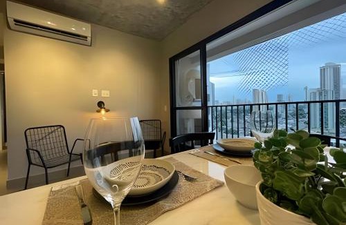 West Sector Apartment | Retro Elegance, Acoonchergo com Estilo