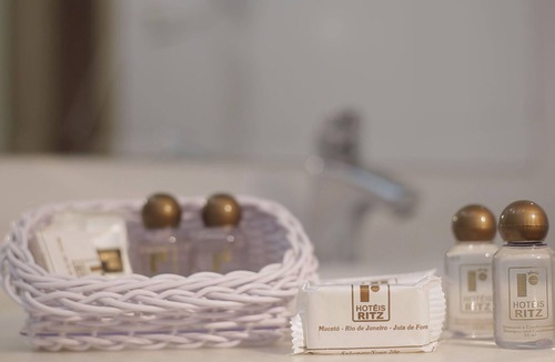 Centro Hotel | Ritz Plaza Hotel