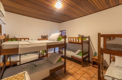 Chaves Cottage | Riverside House