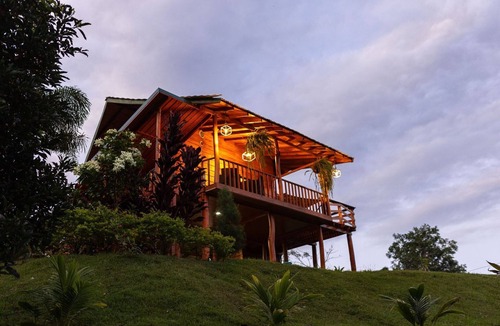 Valle Azul Cabin | Romantic cabin with jacuzzi and mountain views | Breakfast included
