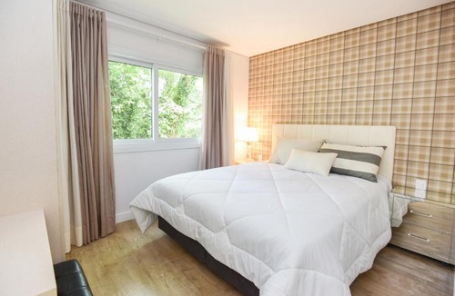 Planalto Apartment | Rosa Apartamento Bernhard Wollff