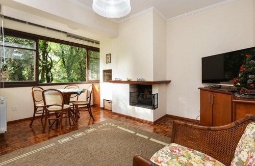Bavaria Apartment | Rosa Edifício Bavária