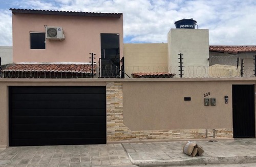 Petrolina Apartment | Rosy Flat 1 Andar