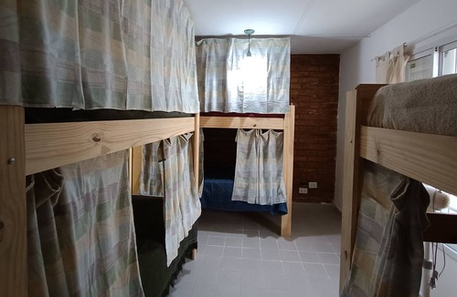 Las Grutas Hostel | Ruca Kiñe Hostel