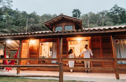 Vitor Hugo House | Sítio Éden - Aconchego e Natureza Exuberante
