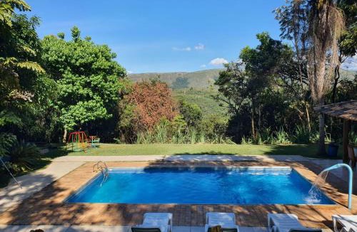Parque Jardim Amanda House | Sítio com piscina e vista em Macacos - Nova Lima