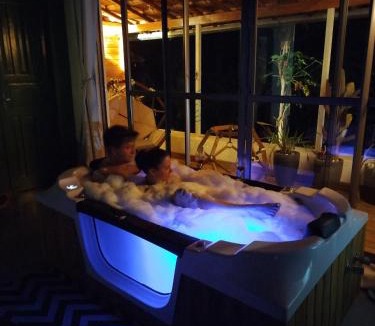Piranguinho House | Sítio com SPA, lareira e piscina - Piranguinho, MG