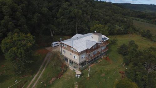 Garibaldi Hostel | Sítio Crescer