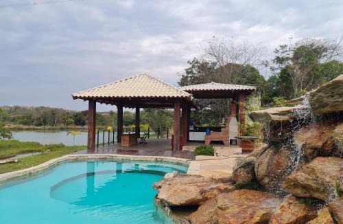 Jaboticatubas House | Sítio defronte Lagoa Lagoa na Serra do Cipó