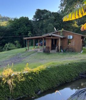 Marques de Souza House | SíTIO DO LILI- uma experiência em meio à natureza