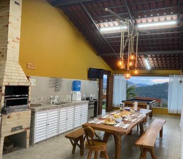 Vitor Hugo House | Sítio Maravilhoso - Pedra da Penha