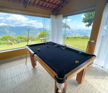 Vitor Hugo House | Sítio Maravilhoso - Pedra da Penha