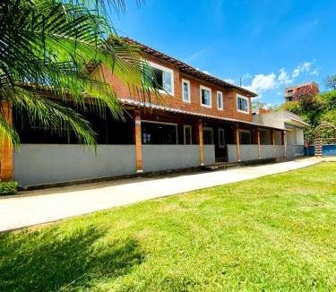 Ipiabas House | Sítio Recanto da Serra