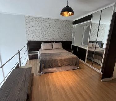 Czerniewicz House | Saint Sebastian Flat 515 - Com Hidro! até 3 pessoas, Duplex, no centro