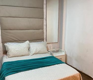 Engenho Novo House | Sala e quarto próx ao Maracanã e Engenhão