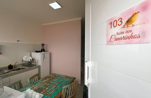 Guape Apartment | SAO Francisco Flats - Suite DOS Canarinhos