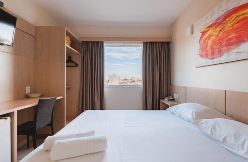 Santa Monica Hotel | Savana Hotel