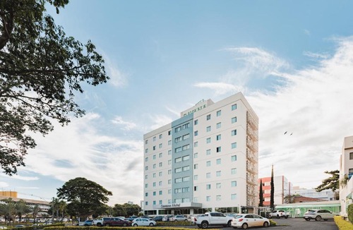 Santa Monica Hotel | Savana Hotel