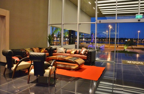 Encarnacion Hotel | Savoy Hotel Encarnación
