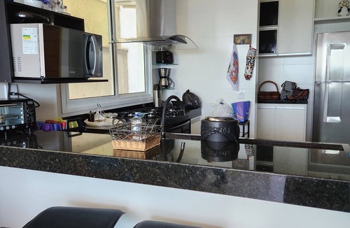Anchieta Apartment | Sea front 3 suites air conditioning