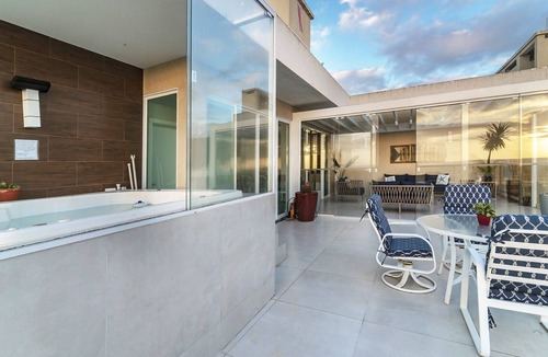 Mariscal Apartment | Sea front penthouse in Mariscal - BOMBINHAS