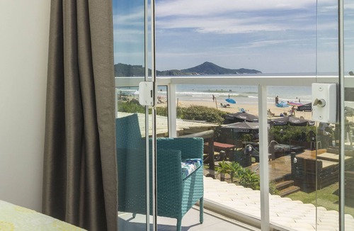 Canto Grande Apartment | Seafront House for 5 people
