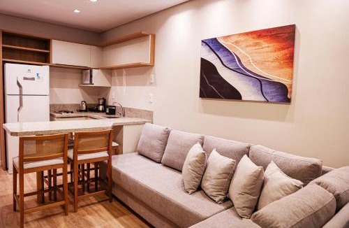 Canela Apartment | Serra Class - Lareira no flat - Piscina aquecida, sauna, brinquedoteca
