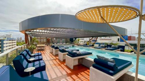 Jardim Oceania Apartment | Setai Aquamaris Comfort II - By Almare