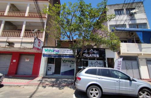 Centro de Vila Velha Apartment | Seu Apto Praia da Costa 14 Simples Grande Econômico Ar Cond Cozinha Mobiliado 1 Quarto com 5 camas 1 Sala com cama Centro Local Excelente 521 e 526