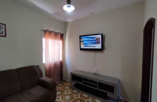 Centro de Vila Velha Apartment | Seu Apto Praia da Costa 14 Simples Grande Econômico Ar Cond Cozinha Mobiliado 1 Quarto com 5 camas 1 Sala com cama Centro Local Excelente 521 e 526