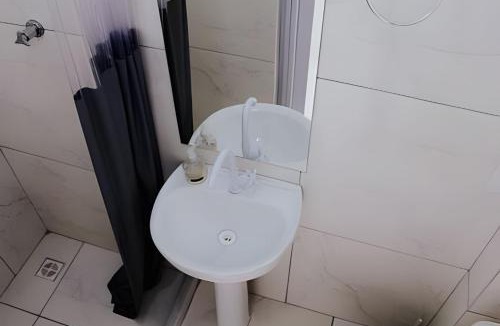 Piratininga House | Seu refúgio climatizado em Niterói