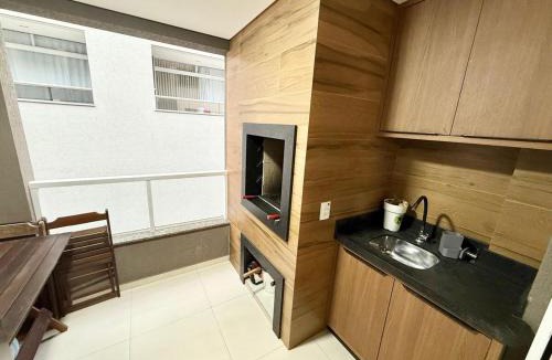 Ze Amandio Apartment | Seu refúgio em Bombinhas, conforto e pé na areia