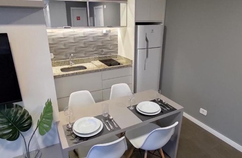 Reboucas Apartment | Seventh Avenue Oxford -7TH041