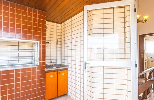 America Apartment | Shared singles suite