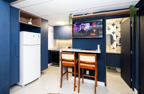 Jose Menino Apartment | SHB - Beachfront | Sophisticated Design | Complete