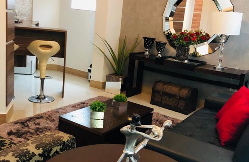 Paranavai Hotel | SHELTON PALACE HOTEL