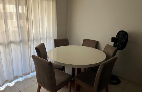 Coqueiral Apartment | Show Rural - Apartamento em Cascavel, até 5 Pessoas