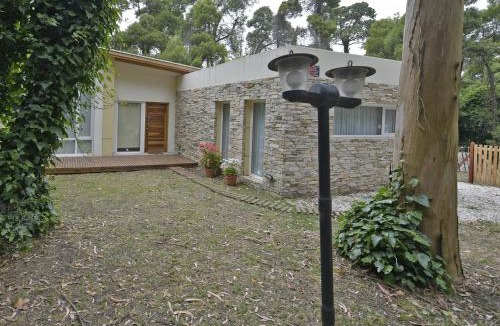 Bosque Peralta Ramos House | Siempre Natura HOLA SUR