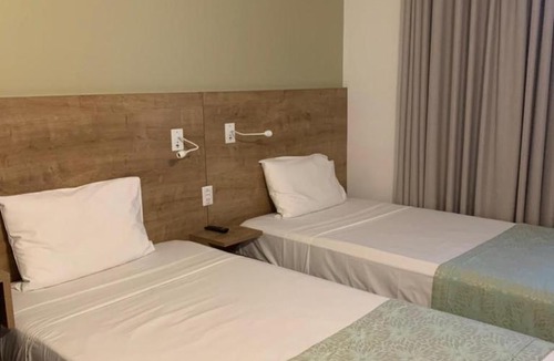 Praia do Canto Hotel | Sleep Inn Praia do Canto