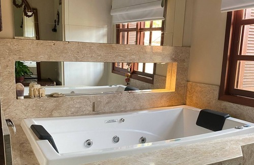 Nonoai House | Sobrado, 3 Andares, com Hidro, a 15 Min do Barra e Praia de Belas Shopping